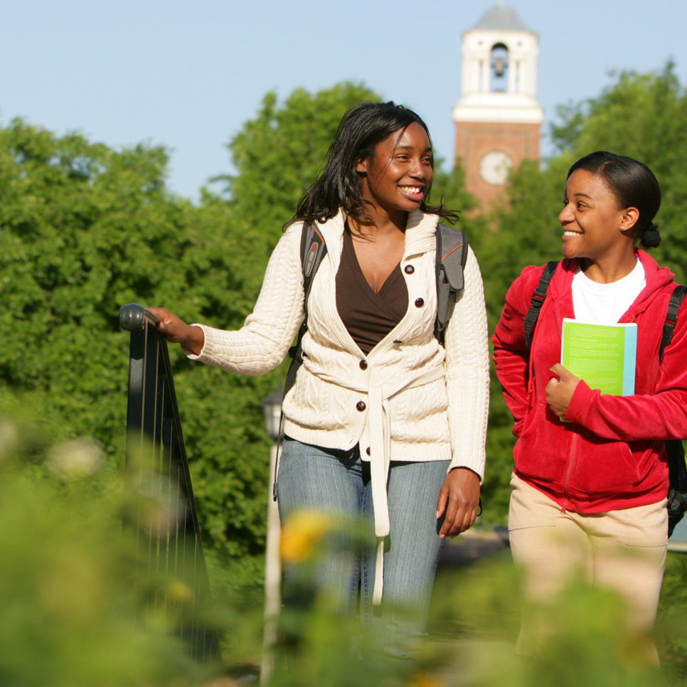 Students walking at Birmingham Southern College